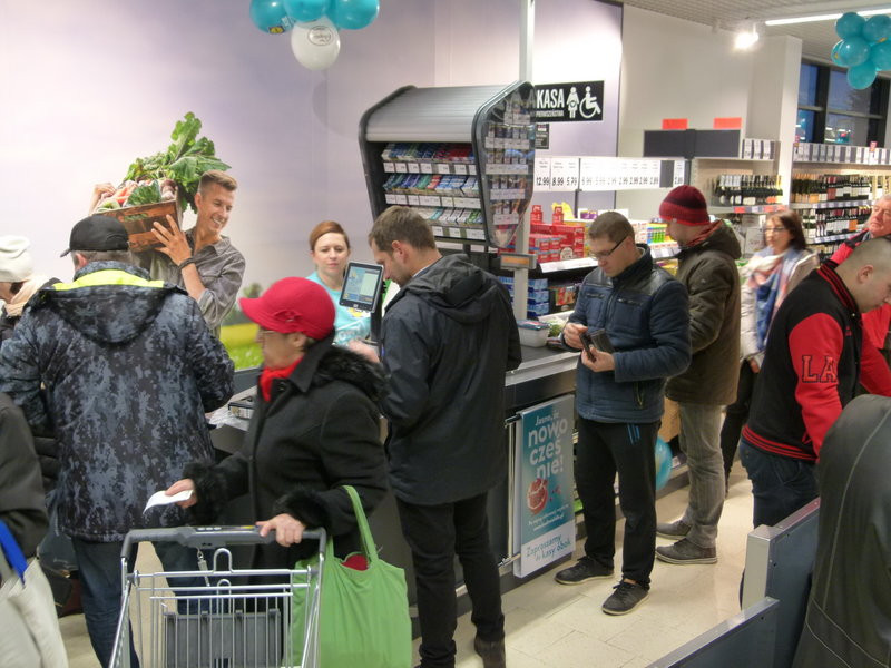 Wielkie otwarcie! Lidl wita klientów! (zdjęcia)