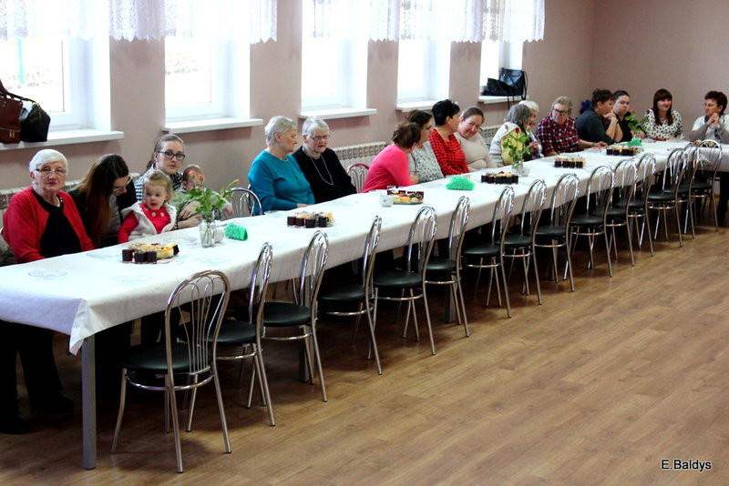 Rozśpiewany Dzień Kobiet w Drzeczkowie (zdjęcia)