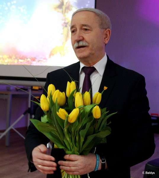 Rozśpiewany Dzień Kobiet w Drzeczkowie (zdjęcia)
