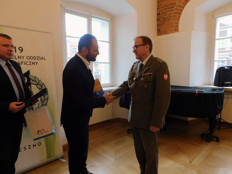 Pożegnanie z gratulacjami