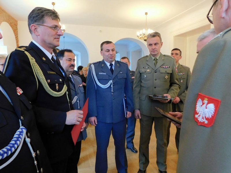 Pożegnanie z gratulacjami