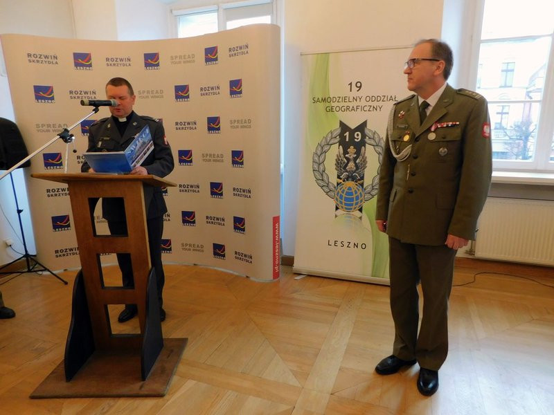 Pożegnanie z gratulacjami