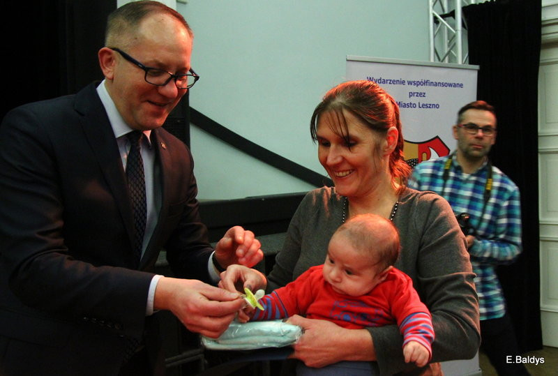 Kolejne becikowe wręczone (zdjęcia)