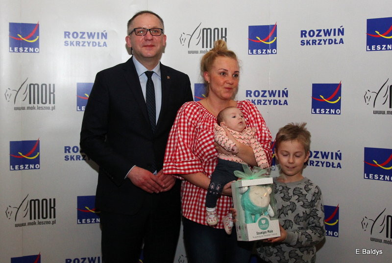 Kolejne becikowe wręczone (zdjęcia)