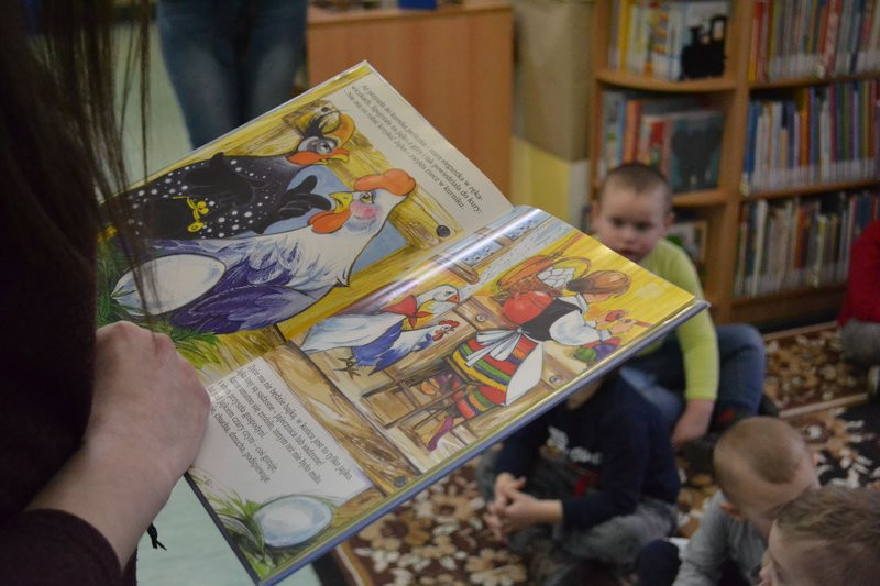 Biblioteka w Krzemieniewie zaprosiła przedszkolaków (zdjęcia)