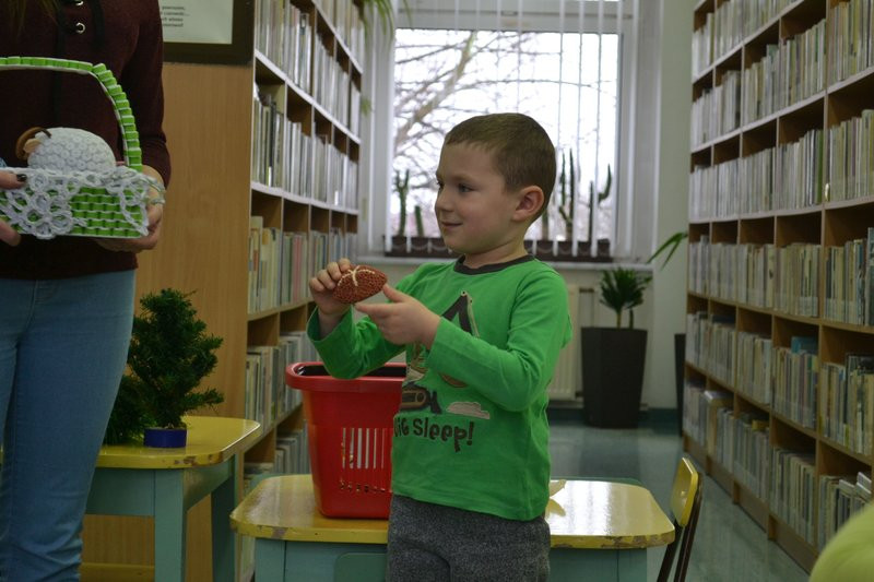 Biblioteka w Krzemieniewie zaprosiła przedszkolaków (zdjęcia)