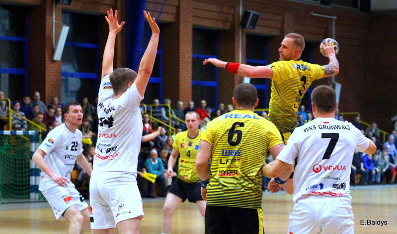 Dreszczowiec w Trzynastce (zdjęcia)
