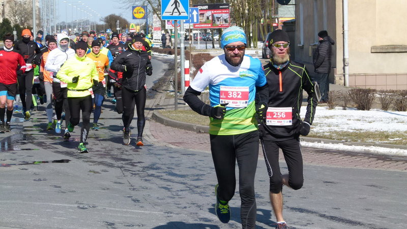 Półmaraton 30 ulicami Leszna (zdjęcia)