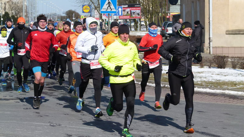 Półmaraton 30 ulicami Leszna (zdjęcia)