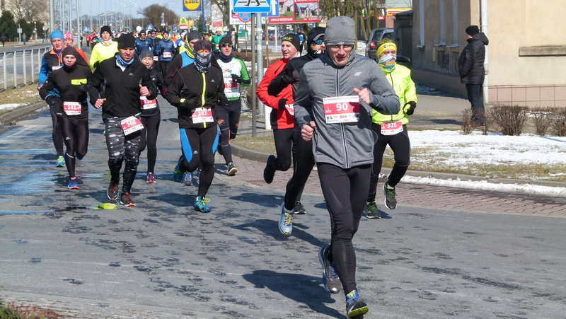Półmaraton 30 ulicami Leszna (zdjęcia)