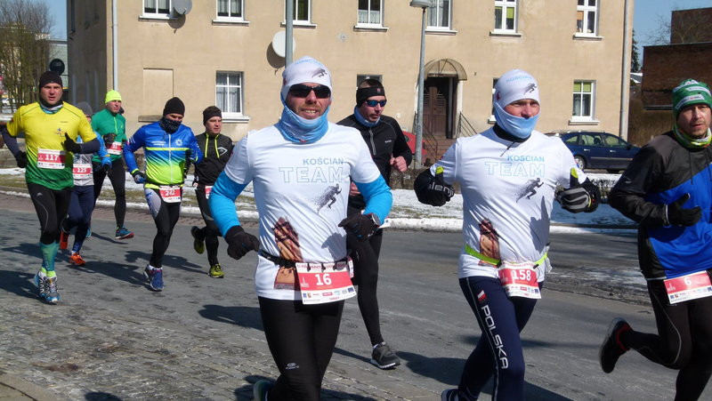 Półmaraton 30 ulicami Leszna (zdjęcia)