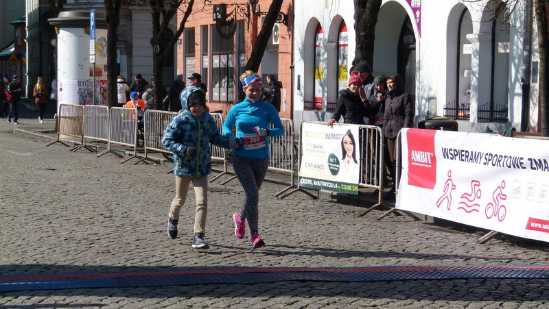 Półmaraton 30 ulicami Leszna (zdjęcia)