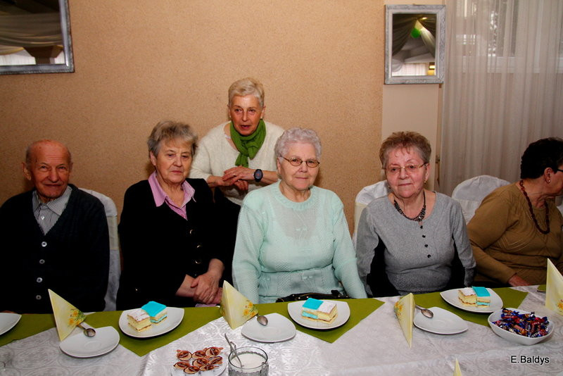 Wiosenne spotkanie Klubu Seniora przy LOB S.A. (zdjęcia)