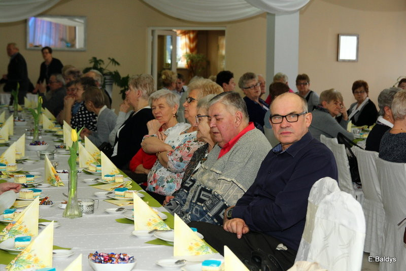Wiosenne spotkanie Klubu Seniora przy LOB S.A. (zdjęcia)