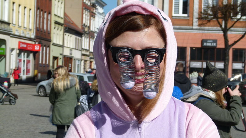 Z bykiem pogonili zimę (zdjęcia)