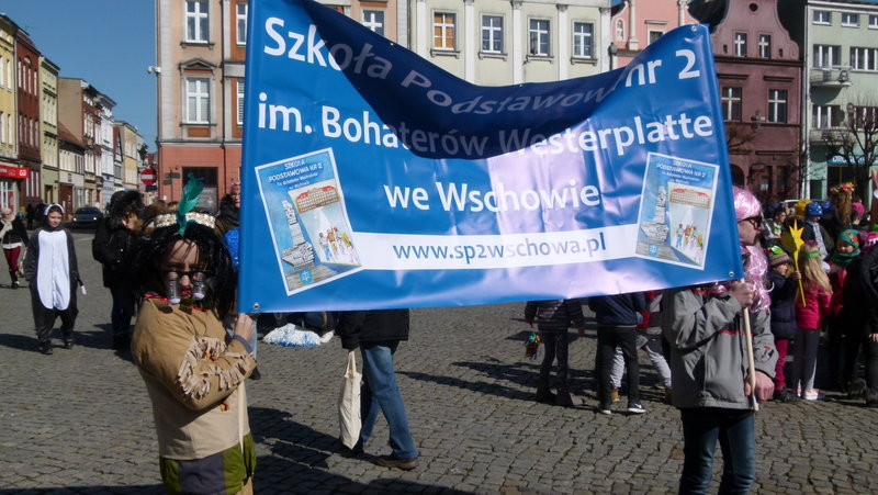 Z bykiem pogonili zimę (zdjęcia)