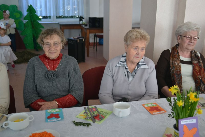 Wielkanocne spotkanie emerytów w Krzemieniewie (zdjęcia)