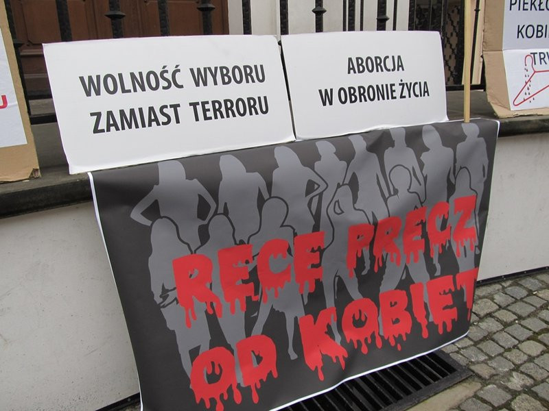 Rząd nie ciąża, usunąć można (zdjęcia)