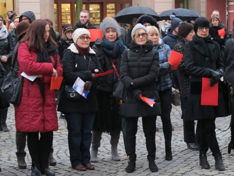Rząd nie ciąża, usunąć można (zdjęcia)