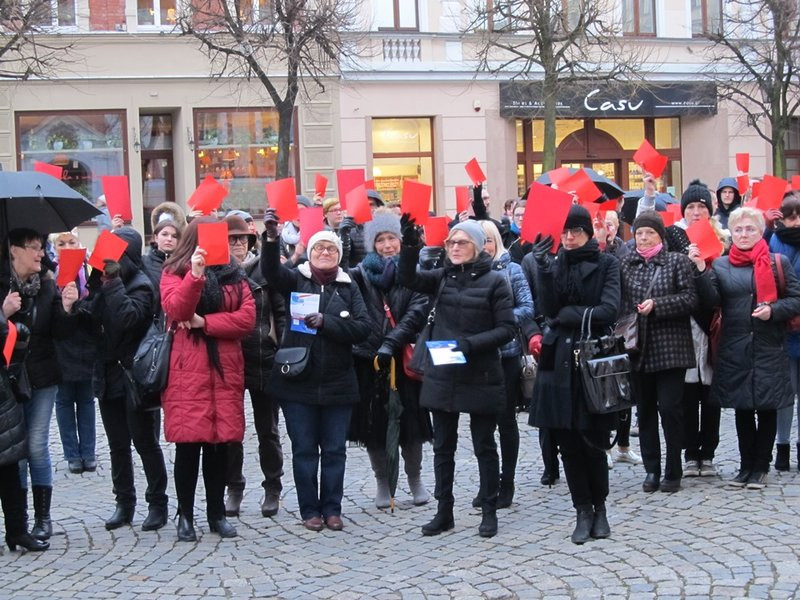 Rząd nie ciąża, usunąć można (zdjęcia)
