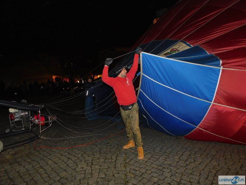 Balony wokół ratusza (kilka zdjęć)