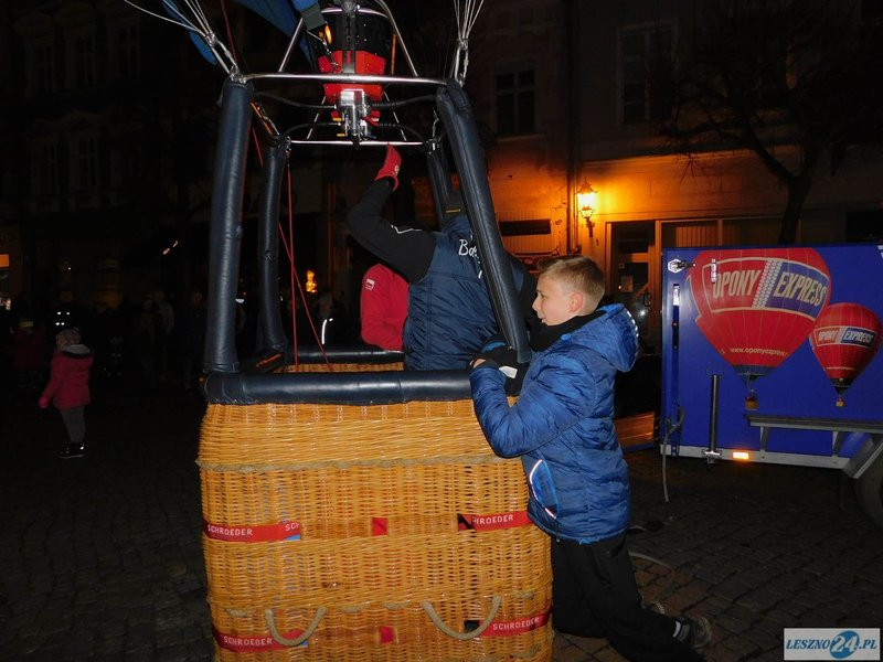 Balony wokół ratusza (kilka zdjęć)
