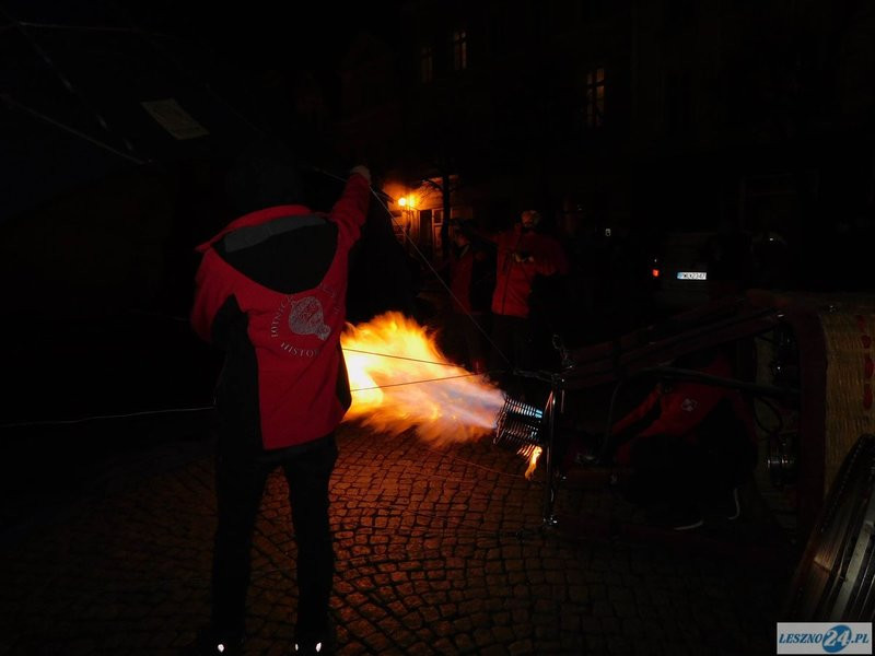 Balony wokół ratusza (kilka zdjęć)