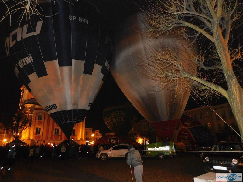 Balony wokół ratusza (kilka zdjęć)