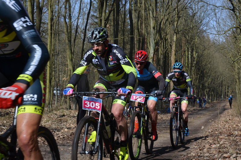 Rywalizacja na leśnych pętlach (zdjęcia)