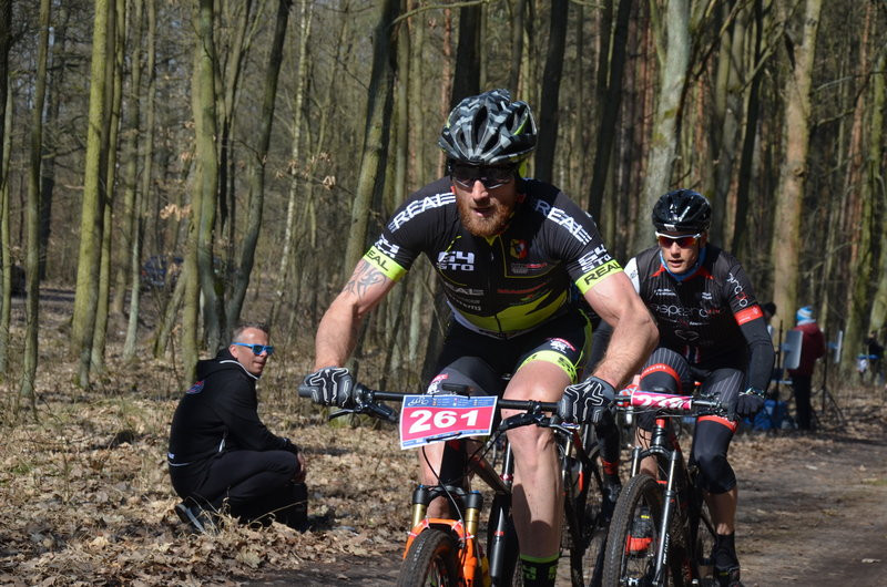 Rywalizacja na leśnych pętlach (zdjęcia)