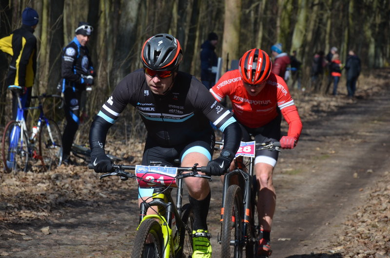 Rywalizacja na leśnych pętlach (zdjęcia)