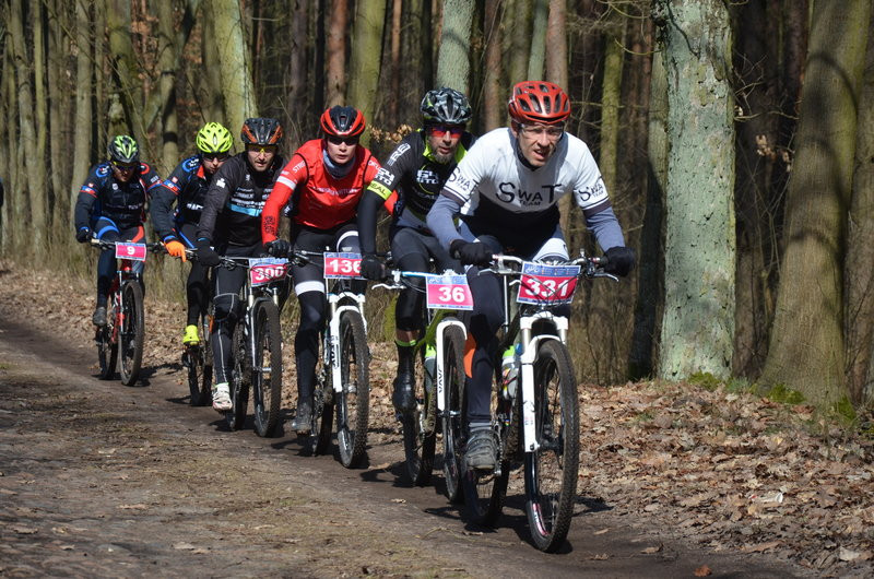 Rywalizacja na leśnych pętlach (zdjęcia)