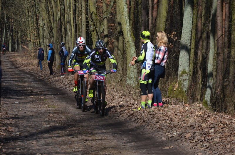 Rywalizacja na leśnych pętlach (zdjęcia)