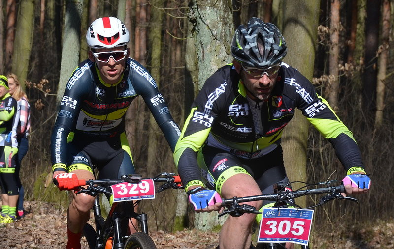 Rywalizacja na leśnych pętlach (zdjęcia)