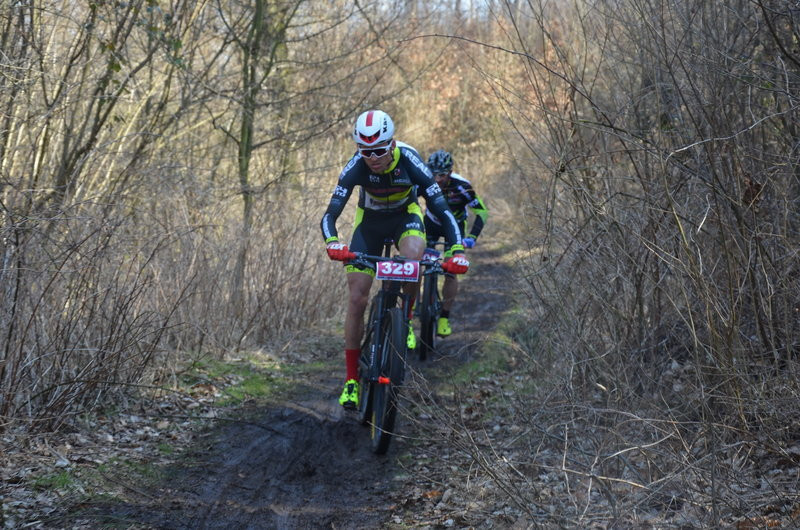 Rywalizacja na leśnych pętlach (zdjęcia)