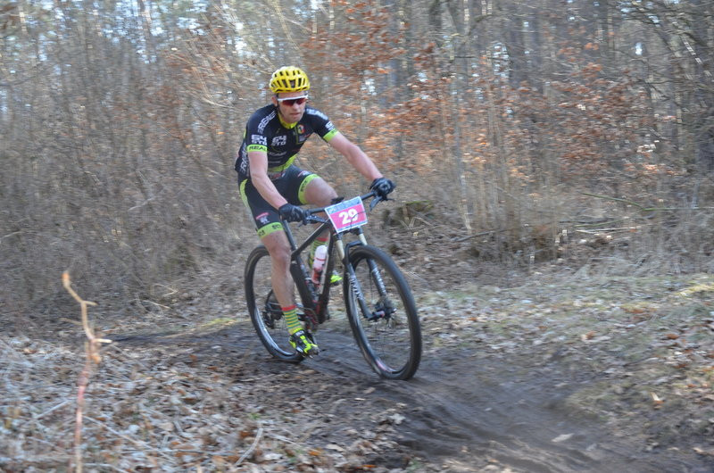 Rywalizacja na leśnych pętlach (zdjęcia)