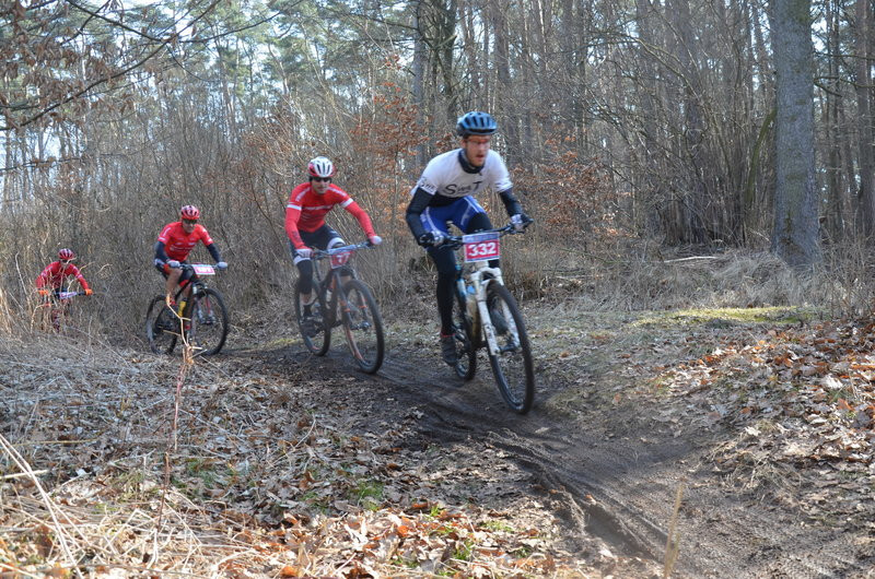Rywalizacja na leśnych pętlach (zdjęcia)