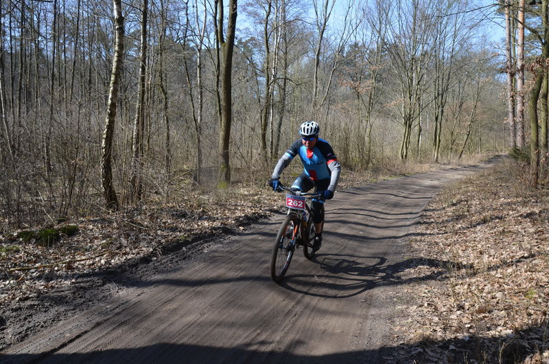 Rywalizacja na leśnych pętlach (zdjęcia)