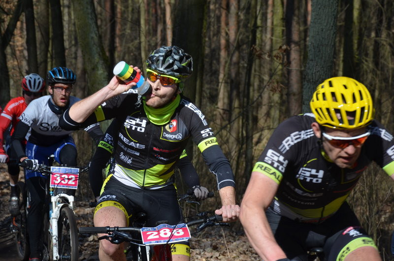 Rywalizacja na leśnych pętlach (zdjęcia)