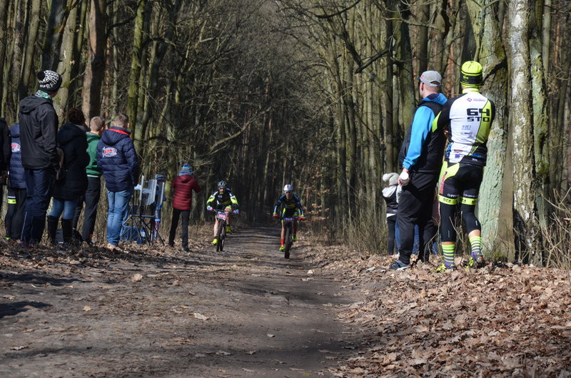 Rywalizacja na leśnych pętlach (zdjęcia)