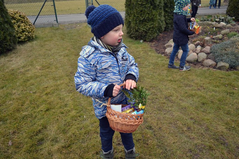 Zajączek odwiedził Drobnin (zdjęcia)