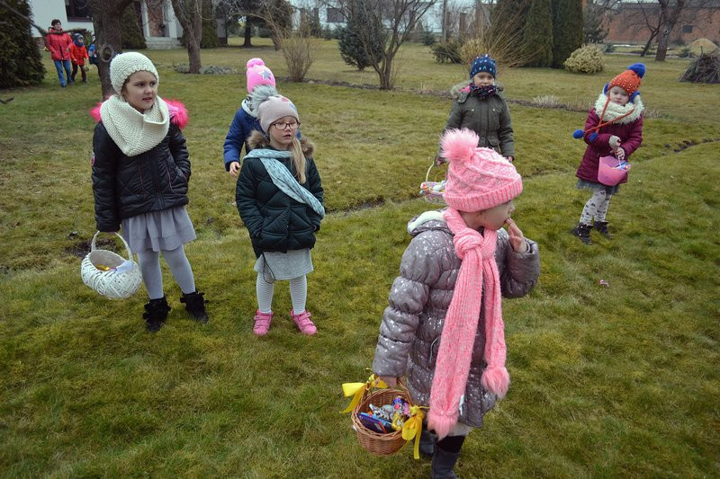 Zajączek odwiedził Drobnin (zdjęcia)