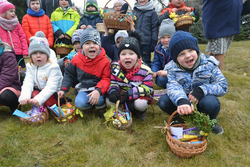 Zajączek odwiedził Drobnin (zdjęcia)