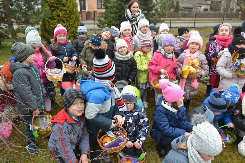 Zajączek odwiedził Drobnin (zdjęcia)