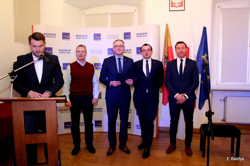 Stypendyści w ratuszu (zdjęcia)