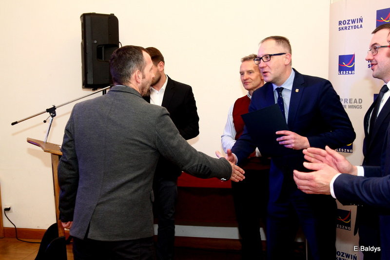 Stypendyści w ratuszu (zdjęcia)