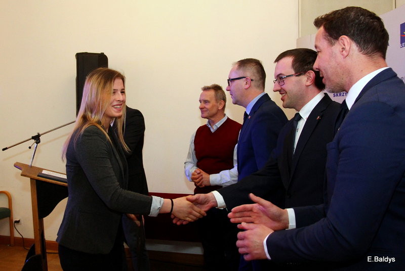 Stypendyści w ratuszu (zdjęcia)