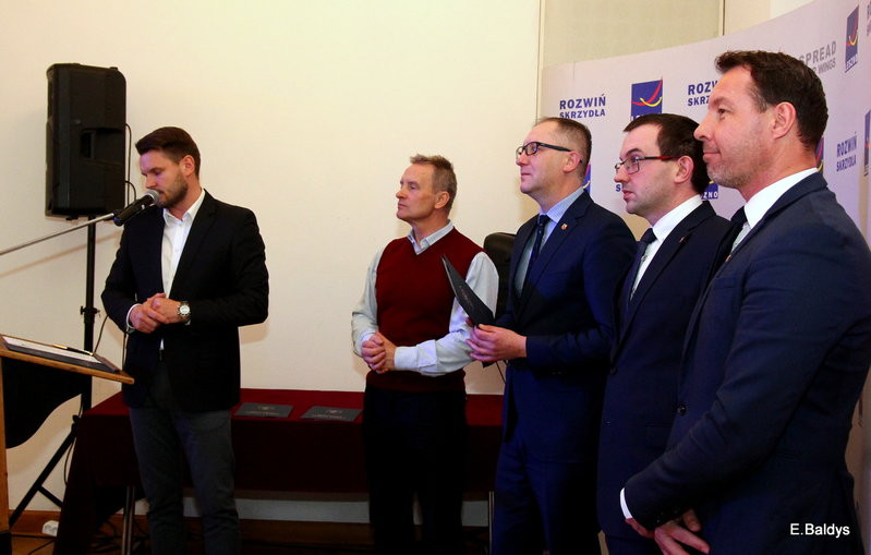 Stypendyści w ratuszu (zdjęcia)