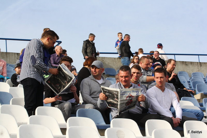 Jednostronne widowisko (zdjęcia)