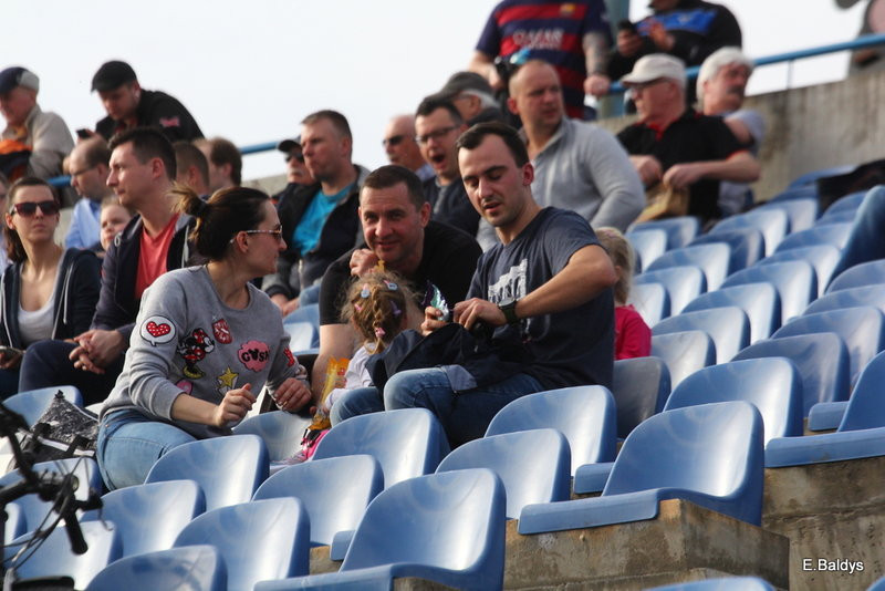 Jednostronne widowisko (zdjęcia)